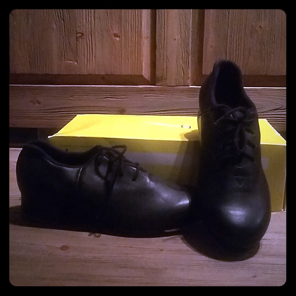 BLOCH 388 Lace Up Tap Shoes New